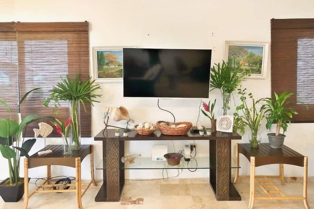 Photo of Bedroom in Miramar