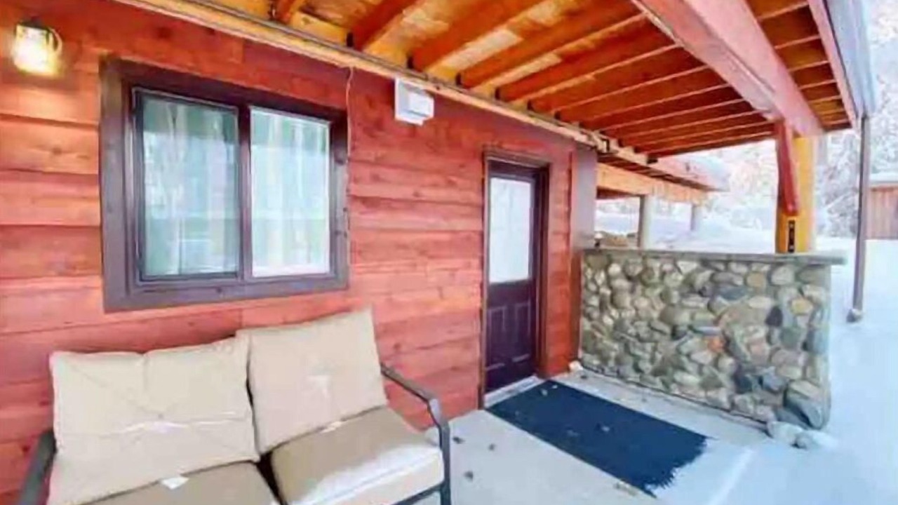 Photo of Outdoor in Abbott Loop