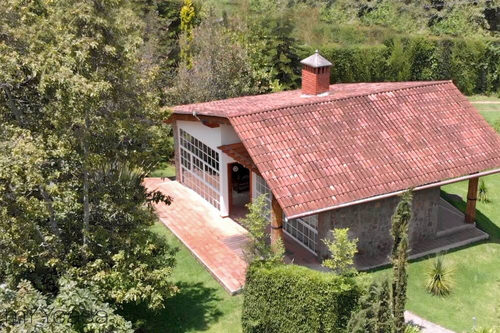 Photo of Outdoor in Macheros