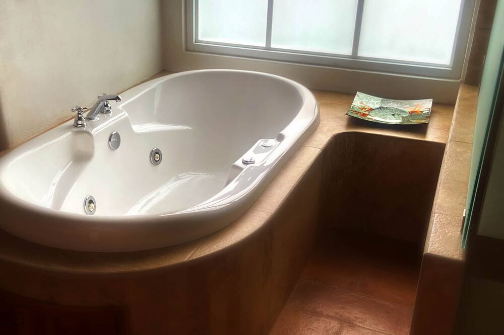 Photo of Bathroom in Macheros