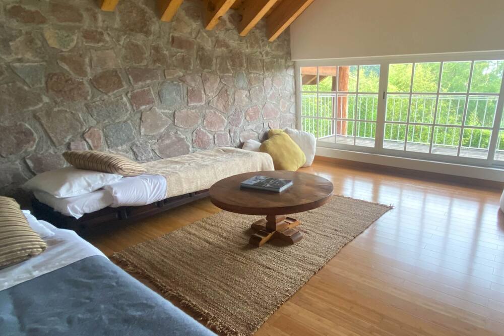 Photo of Bedroom in Macheros