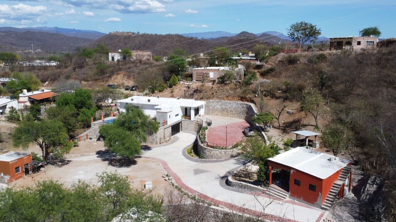Photo of Outdoor in Alamos