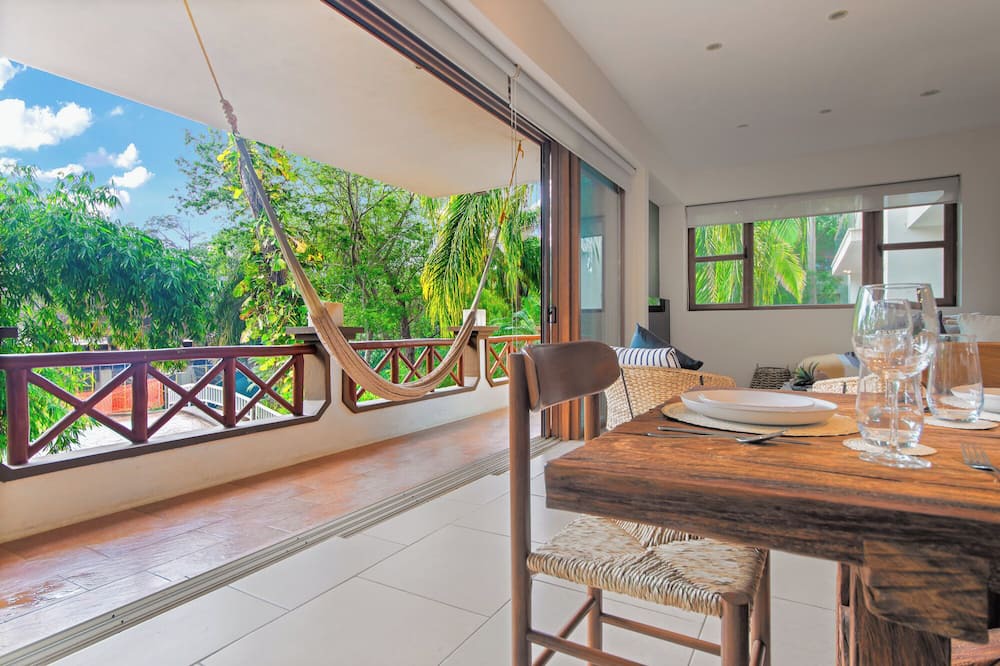 Photo of Patio Balcony in Litibu