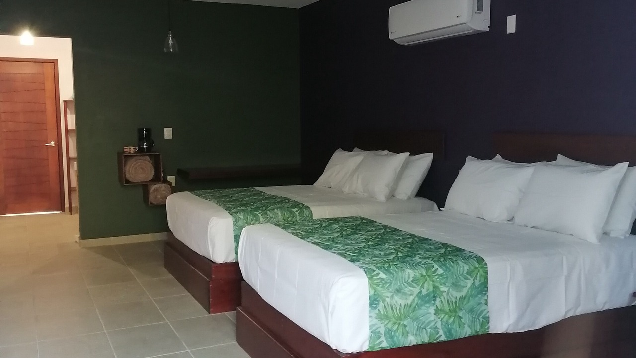 Photo of Bedroom in Monte Gordo