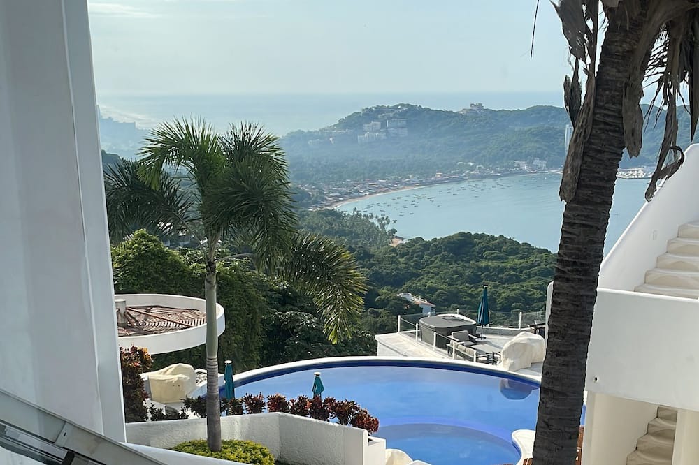 Photo of Outdoor in Brisas del Marques