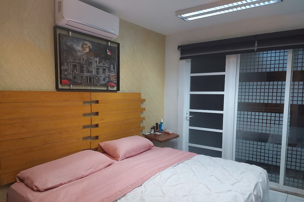 Photo of Bedroom in Guadalajara Municipality