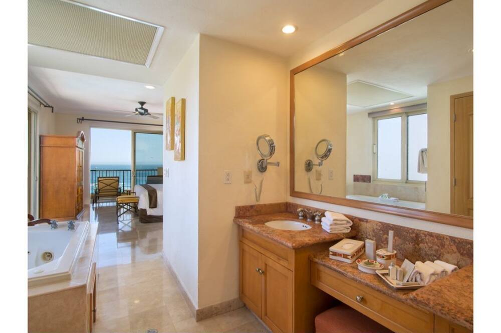 Photo of Bathroom in Los Cabos