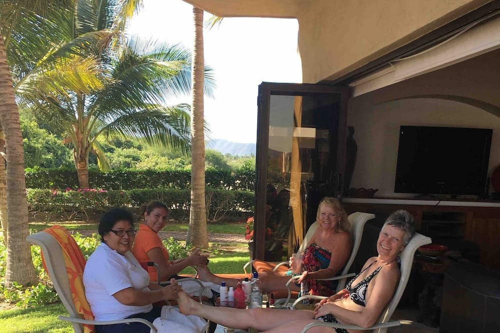 Photo of Others in Isla Navidad