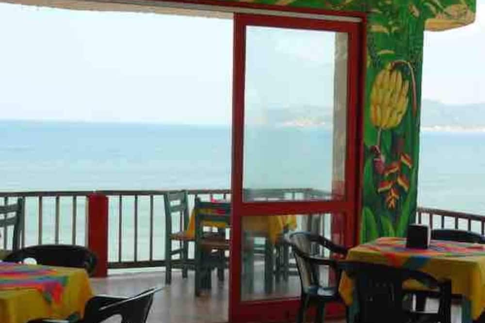 Photo of Patio Balcony in Isla Navidad