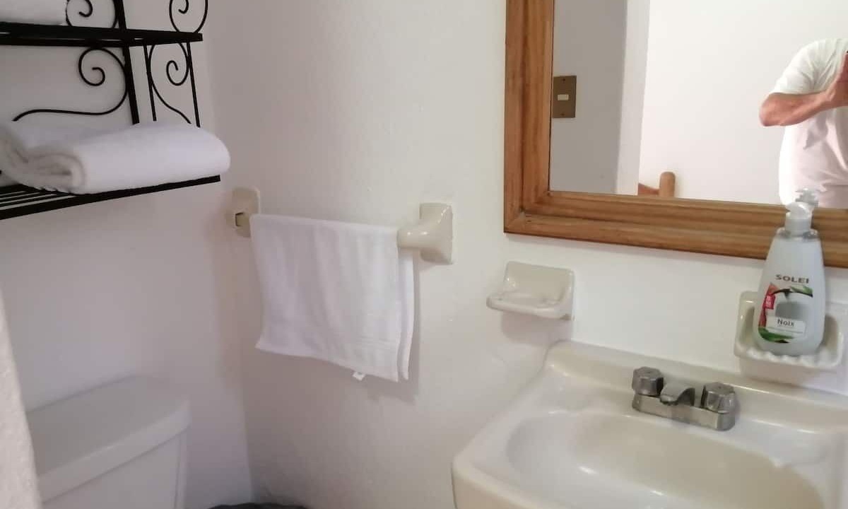 Photo of Bathroom in zona dos extendida