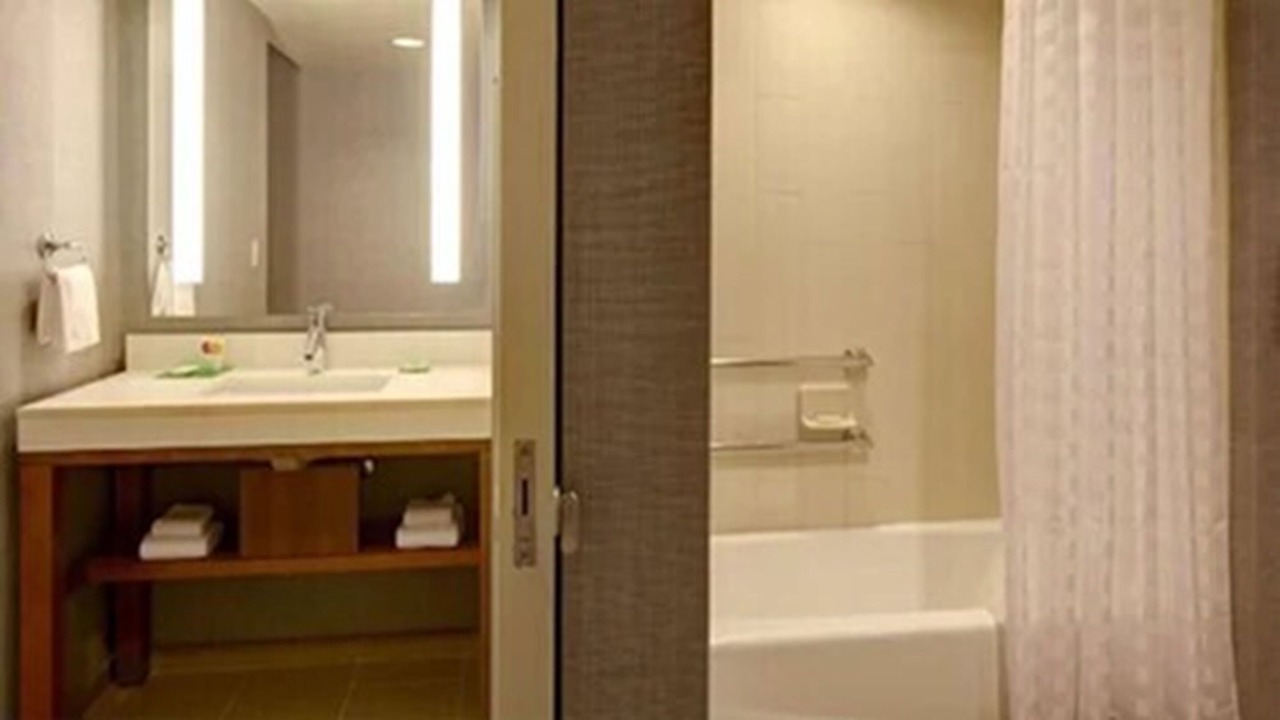 Photo of Bedroom in Novi