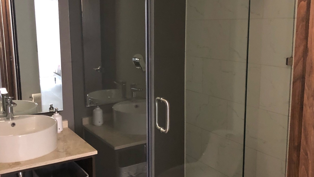 Photo of Bathroom in Del Valle