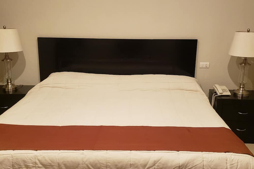 Photo of Bedroom in San Marcos