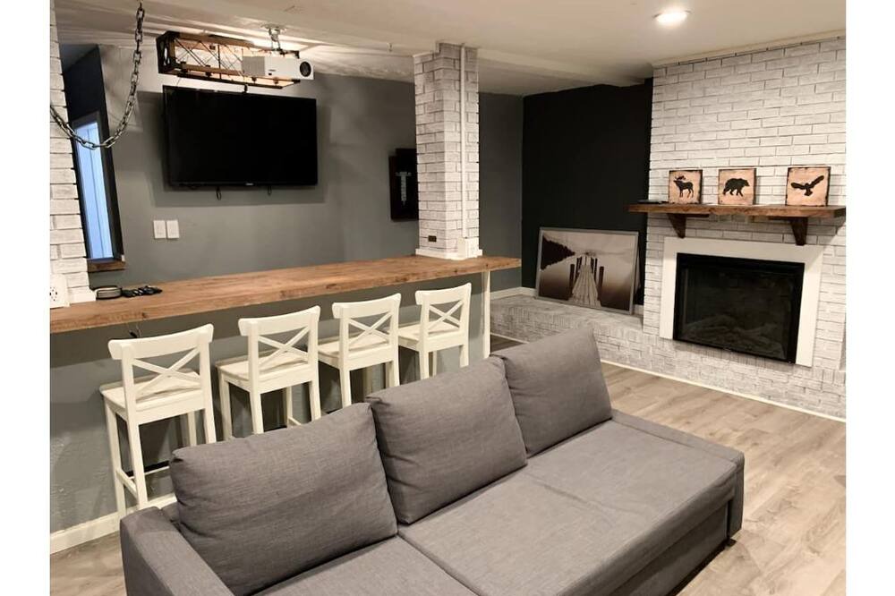 Photo of Livingroom in Powell