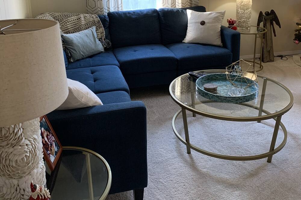 Photo of Livingroom in Issue
