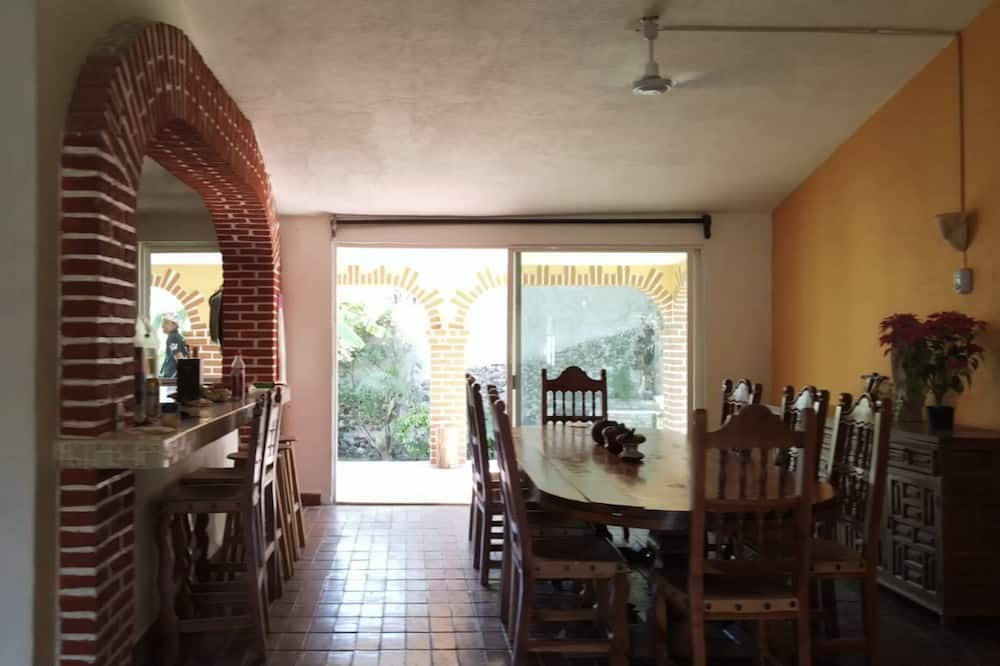 Photo of Others in Oaxtepec