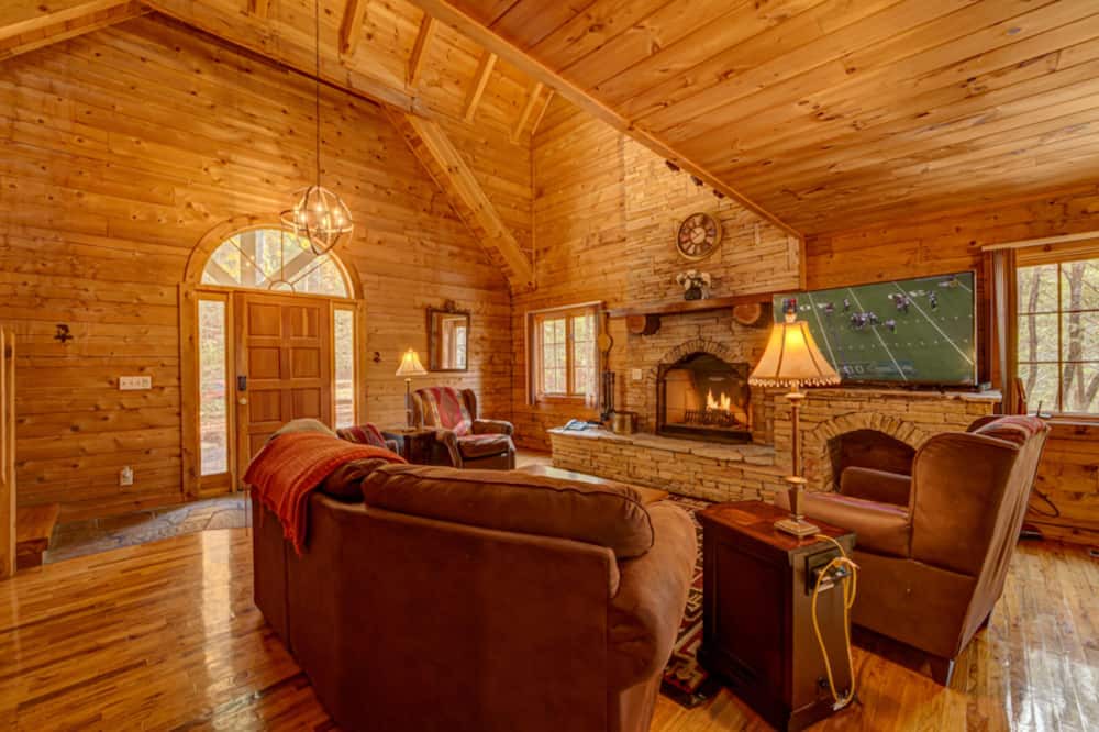 Photo of Livingroom in Blue Ridge