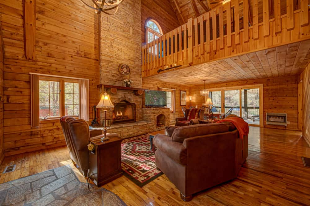 Photo of Livingroom in Blue Ridge