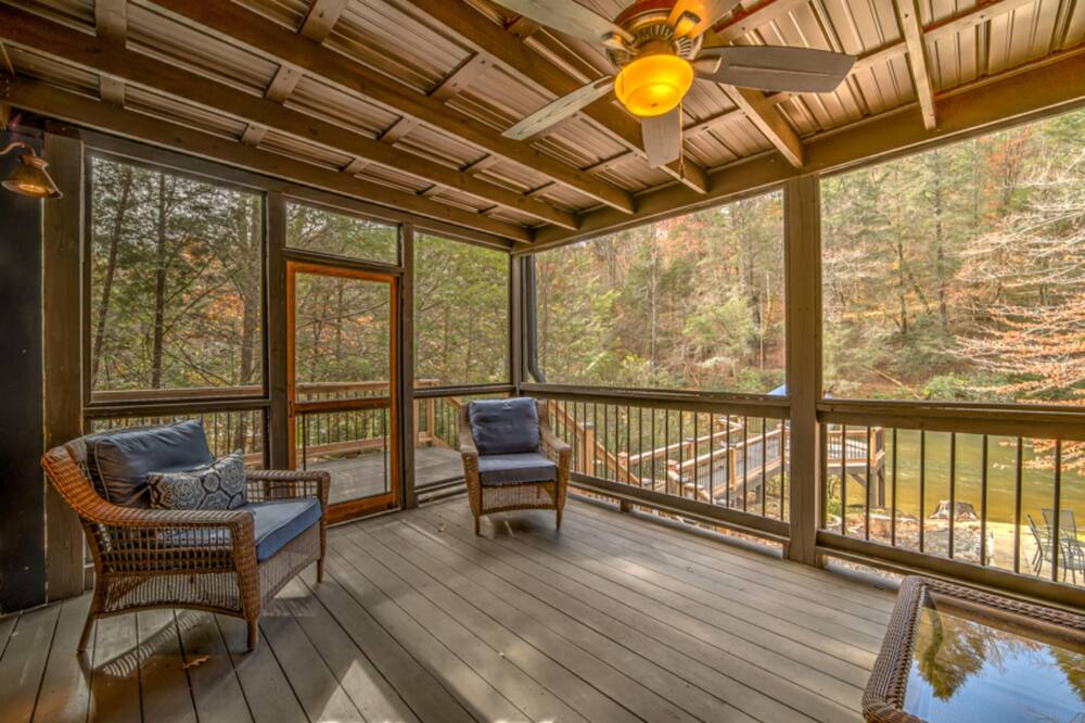 Photo of Patio Balcony in Blue Ridge