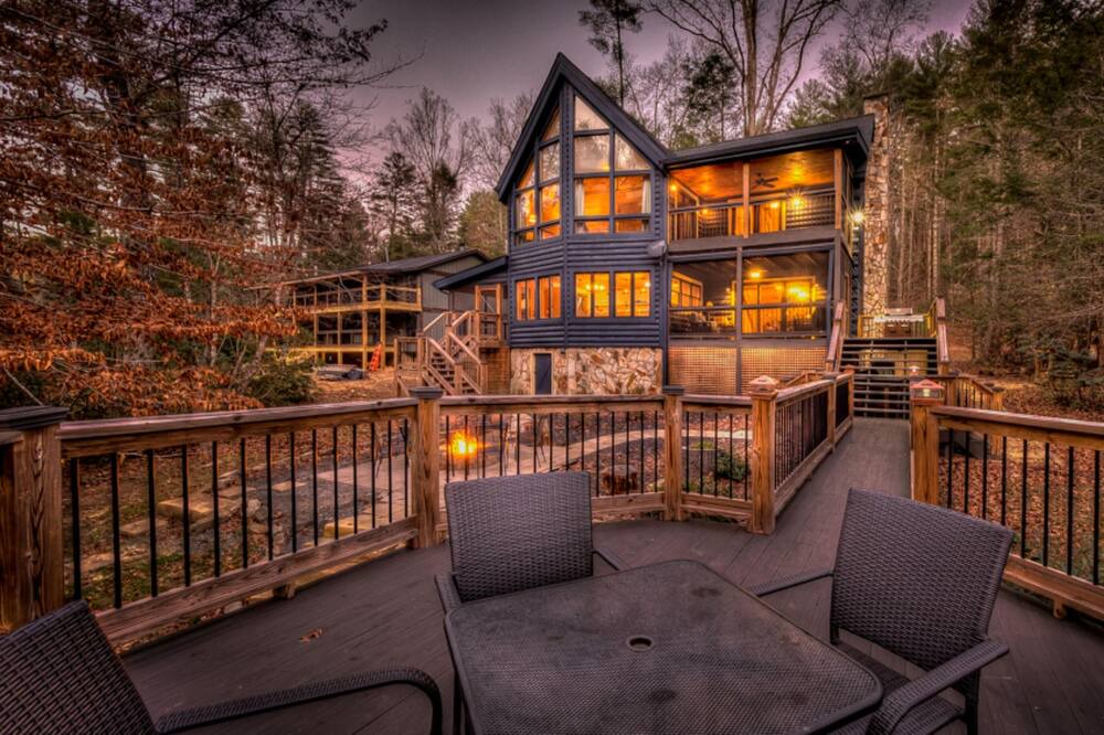 Photo of Patio Balcony in Blue Ridge