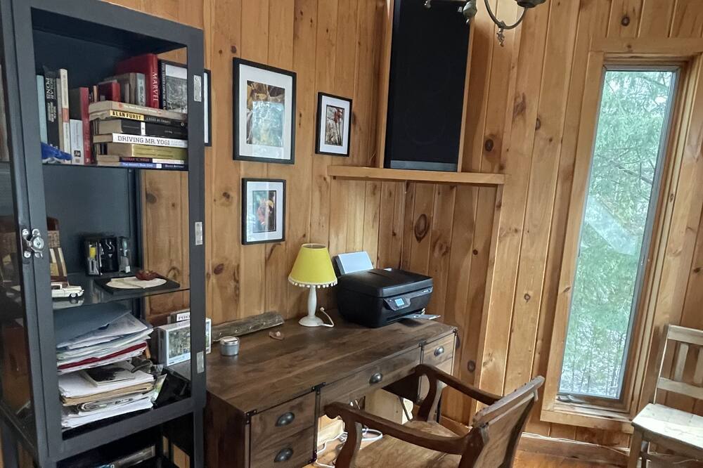 Photo of Bedroom in Sandisfield
