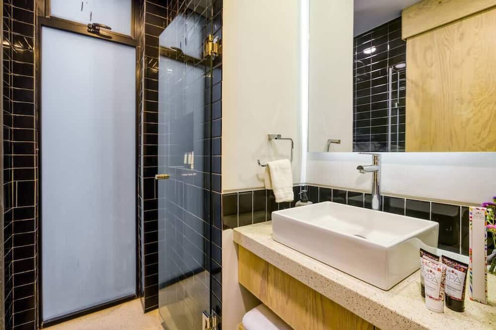 Photo of Bathroom in Hipodromo