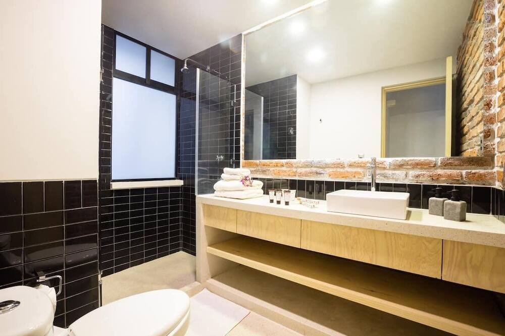 Photo of Bathroom in Hipodromo