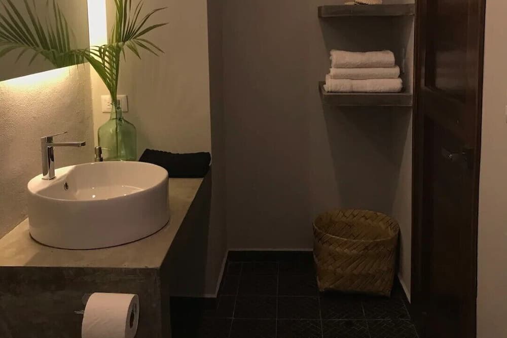 Photo of Bathroom in Los Ayala