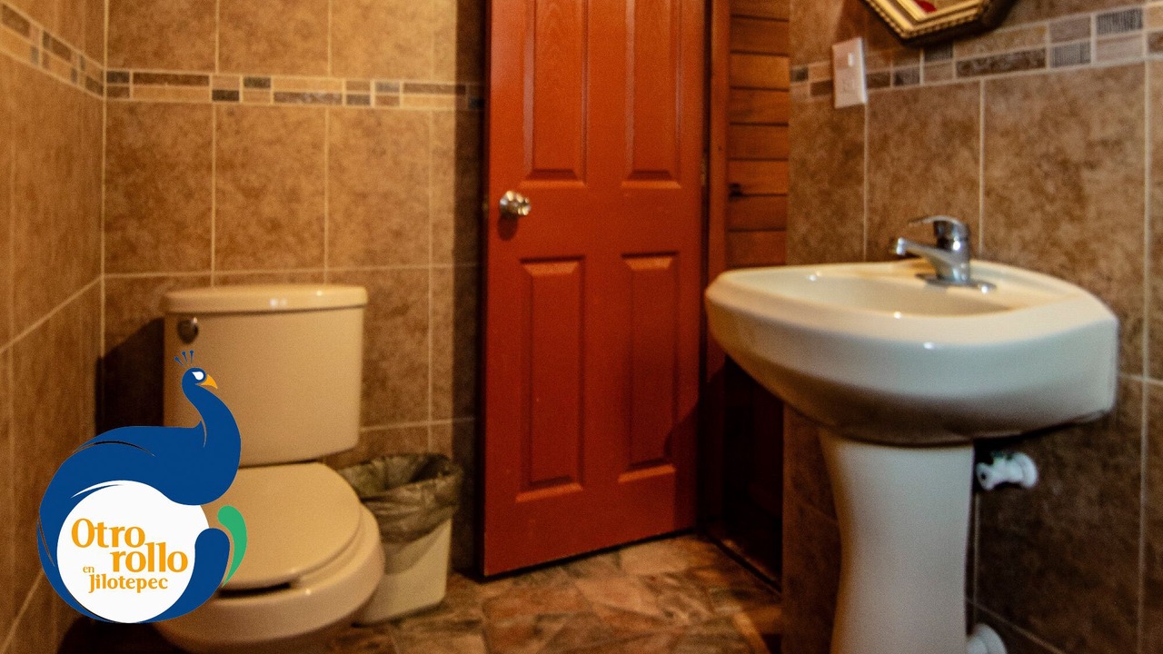Photo of Bathroom in Zacapoaxtla