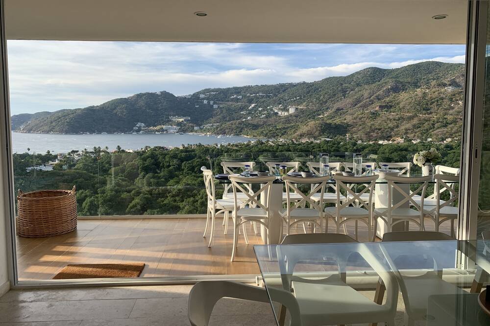 Photo of Patio Balcony in Puerto Marques