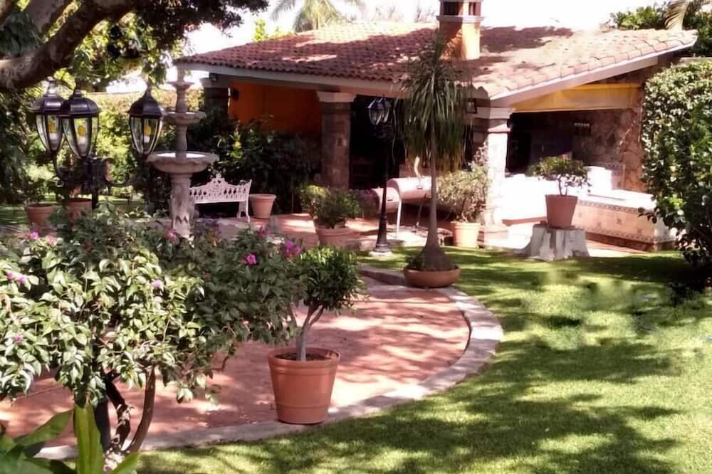 Photo of Outdoor in Morelos