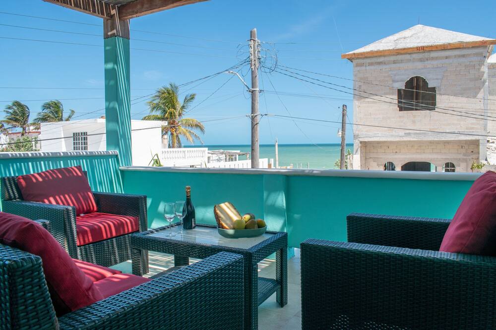 Photo of Patio Balcony in Chuburna Puerto