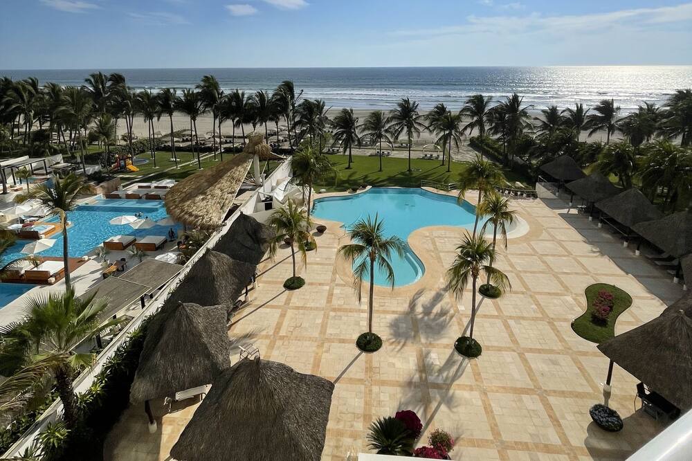 Photo of Outdoor in Diamante