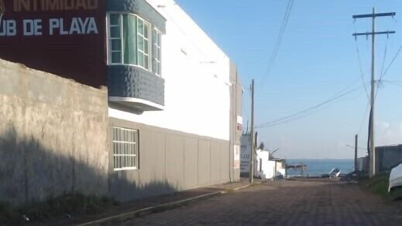 Photo of Outdoor in Anton Lizardo