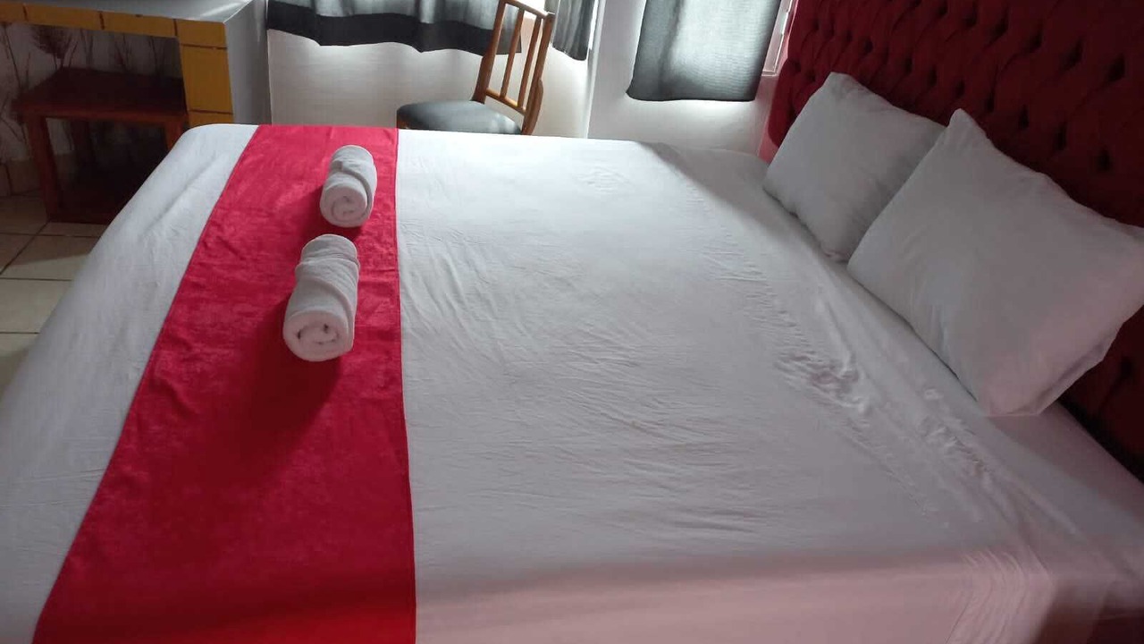 Photo of Bedroom in Anton Lizardo