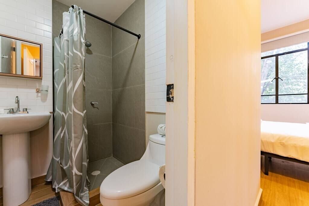 Photo of Bathroom in Colonia Cuauhtemoc