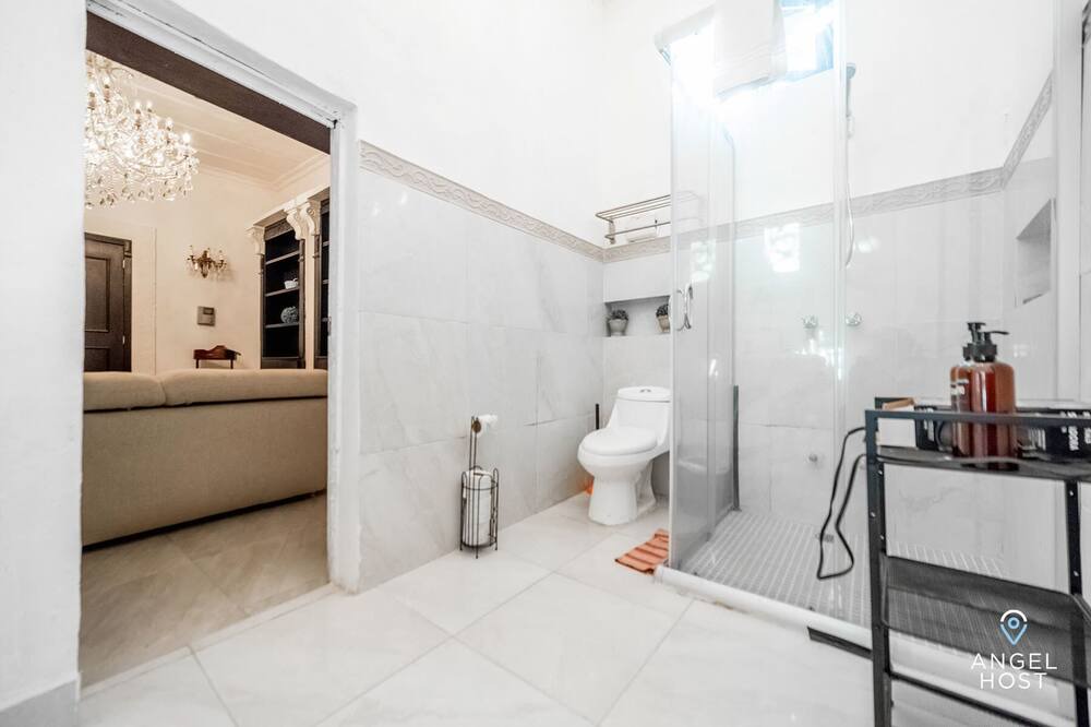 Photo of Bathroom in Zona Paseo Montejo
