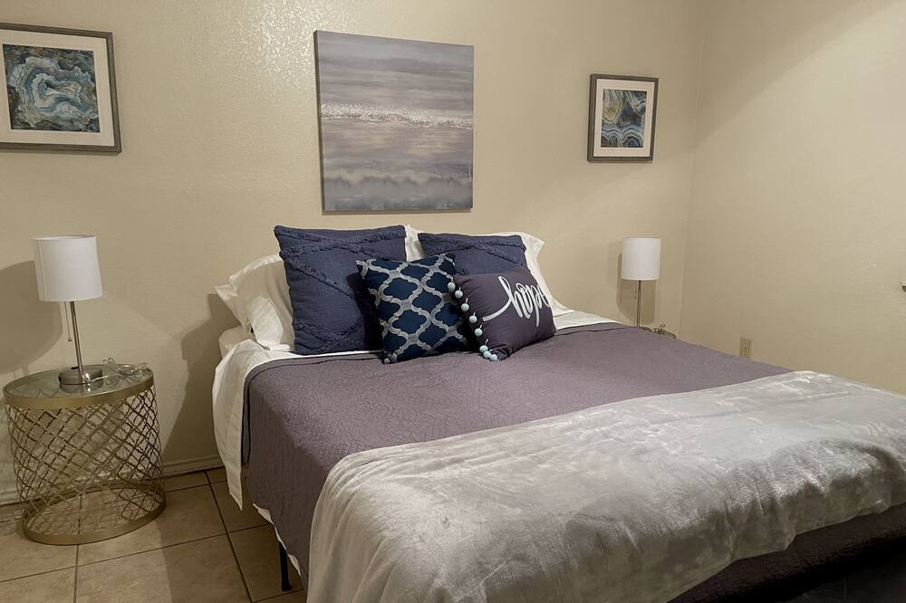 Photo of Bedroom in Weslaco