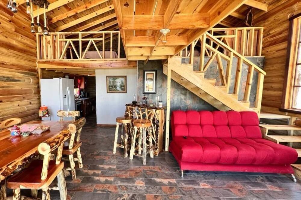 Photo of Livingroom in Creel