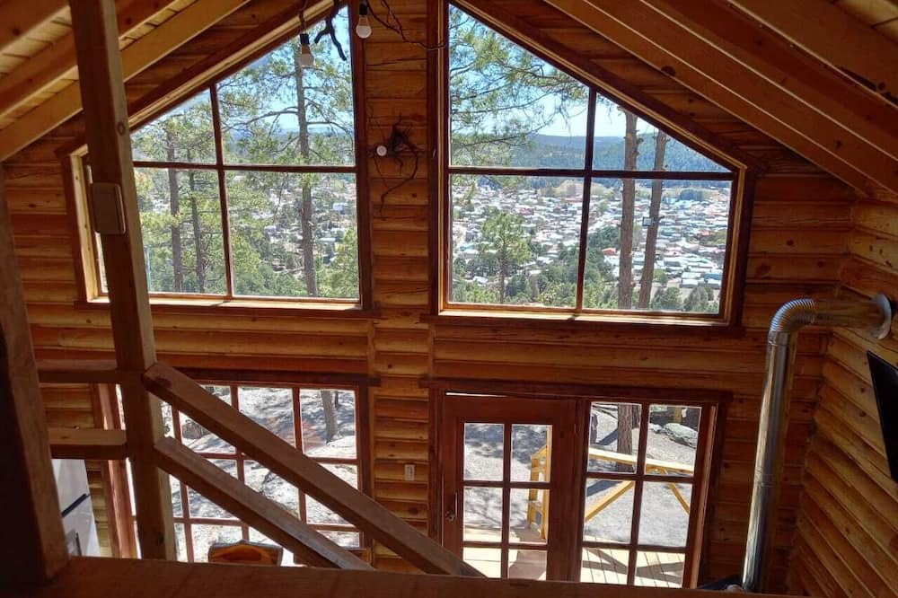 Photo of Livingroom in Creel