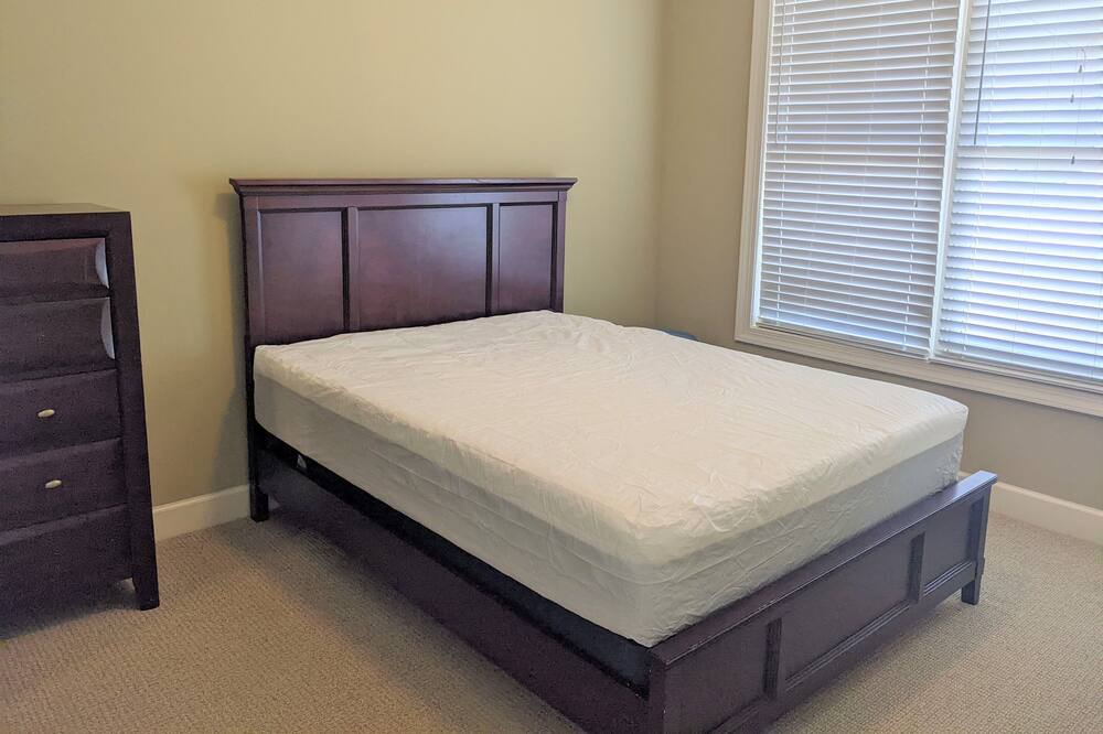 Photo of Bedroom in Spartanburg