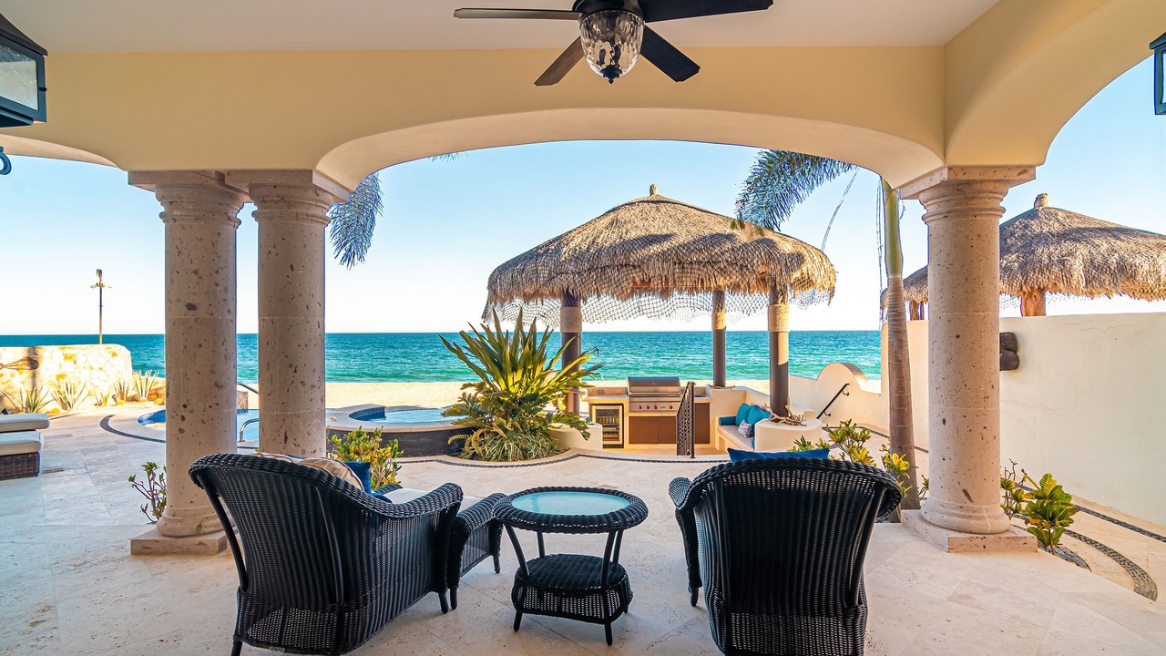 Photo of Patio Balcony in Buzzards