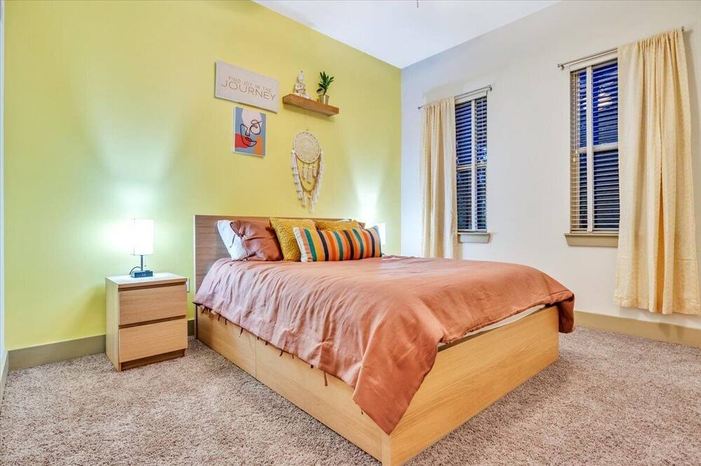 Photo of Bedroom in Piedmont Heights