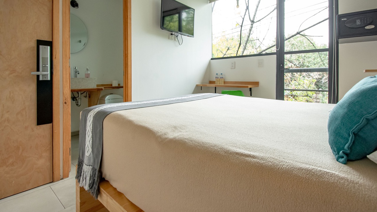 Photo of Bedroom in Anahuac