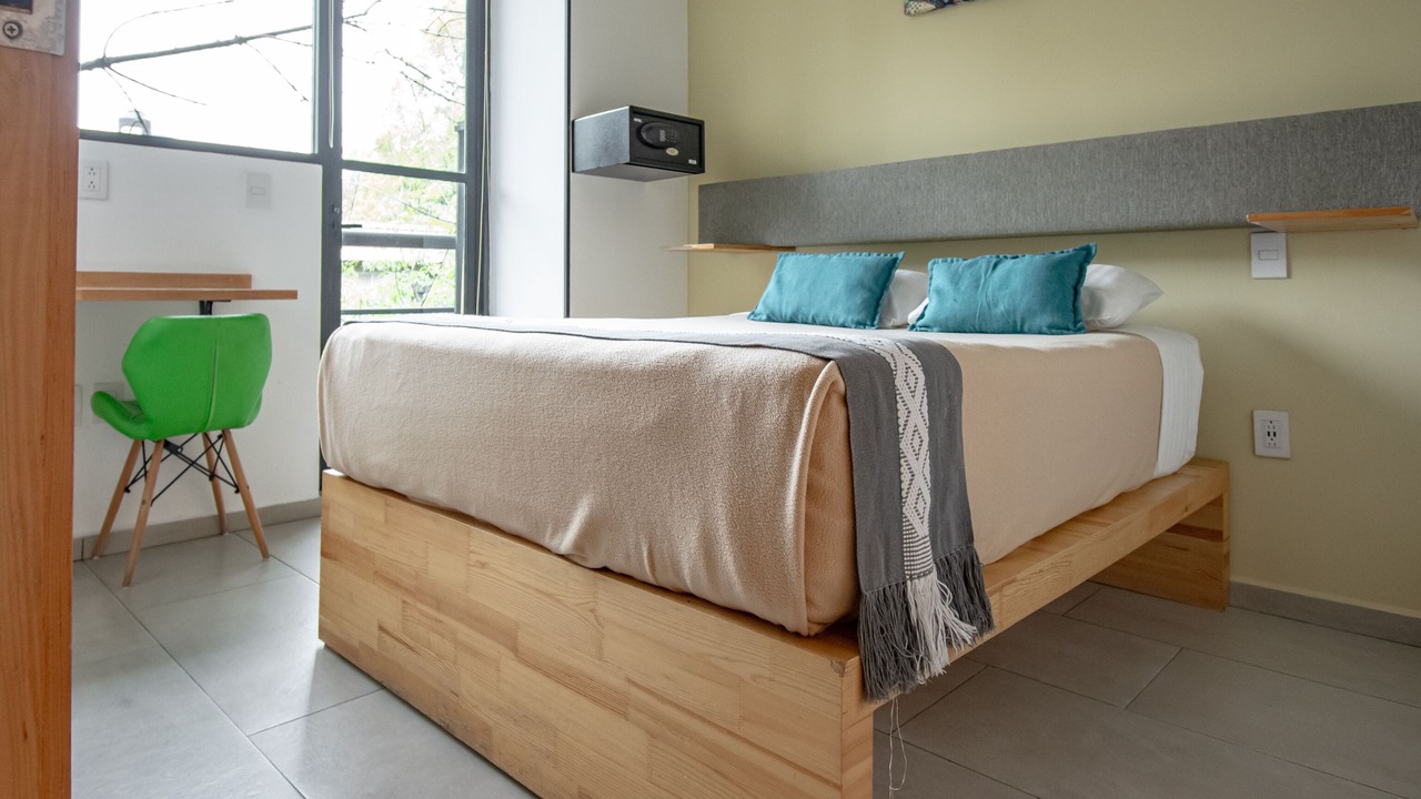 Photo of Bedroom in Anahuac