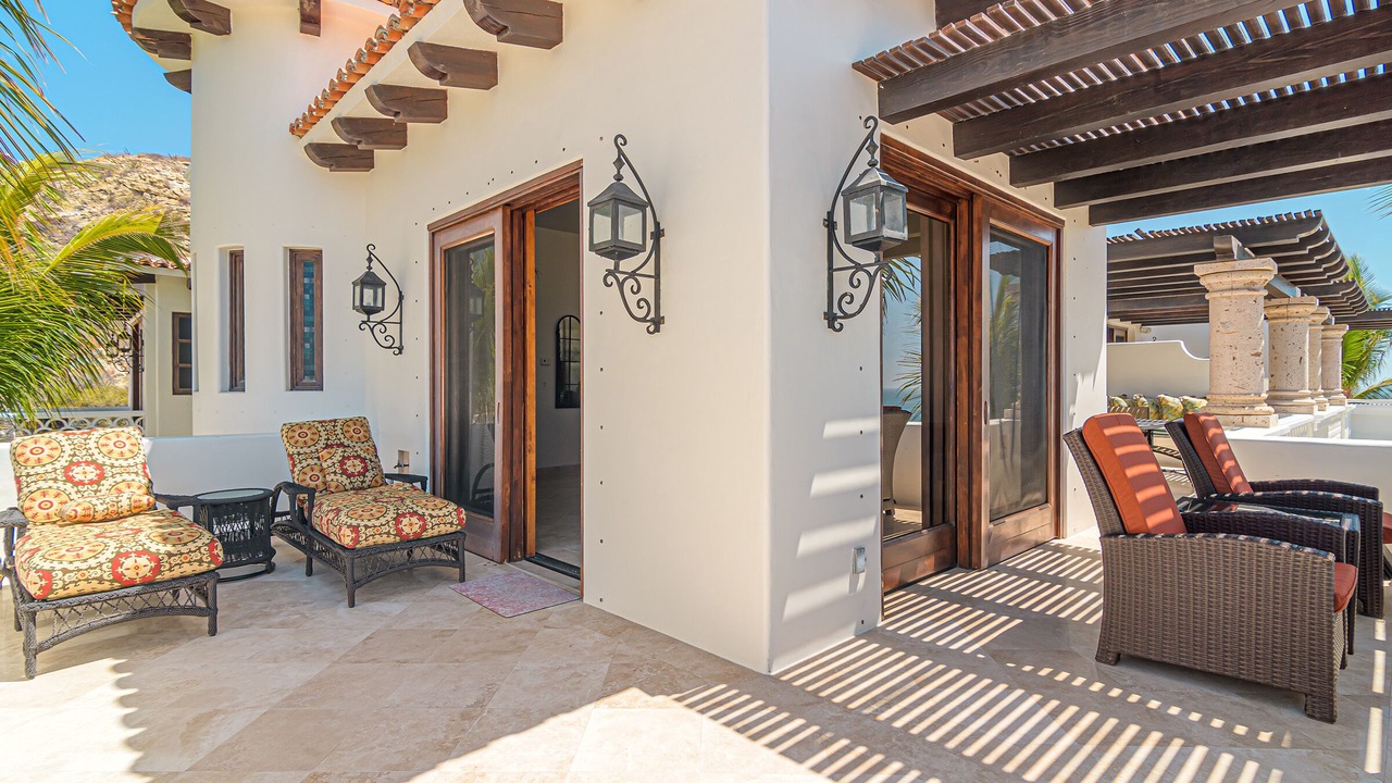Photo of Patio Balcony in Buzzards