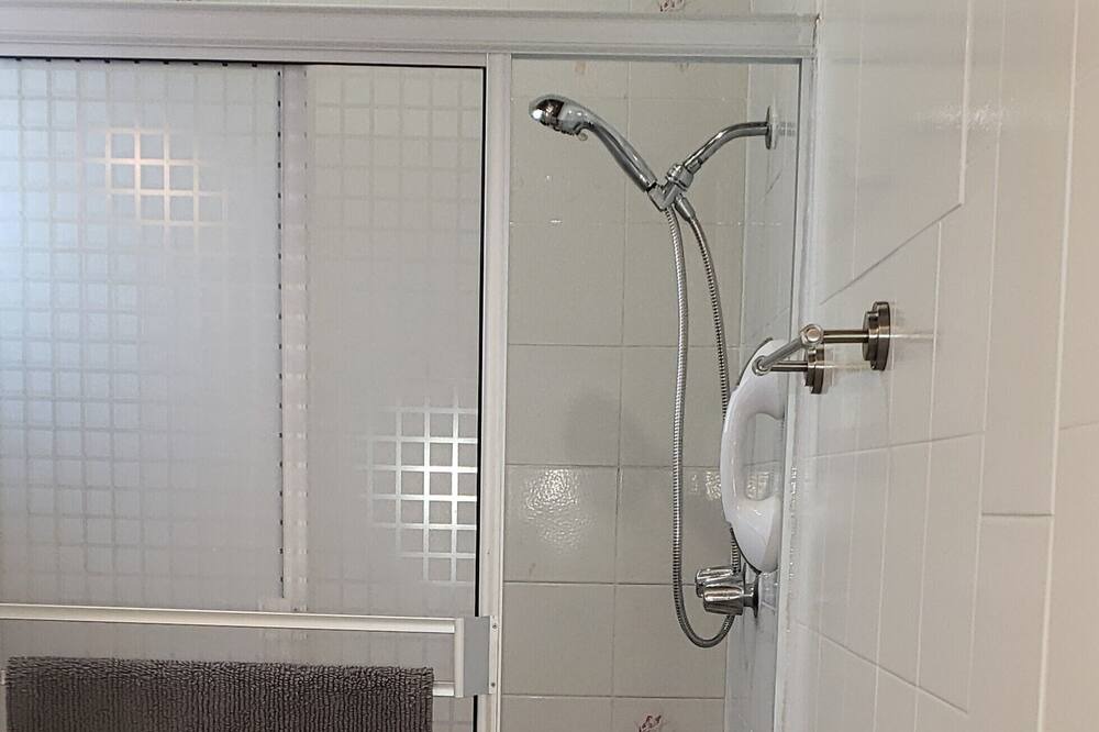 Photo of Bathroom in Nueva Ensenada