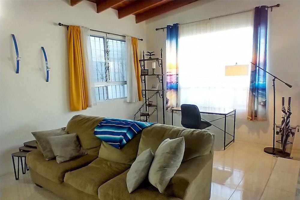 Photo of Livingroom in Nueva Ensenada