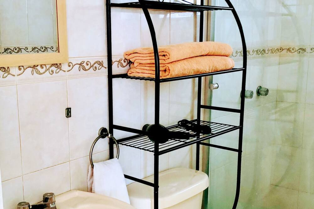Photo of Bathroom in Mezcales
