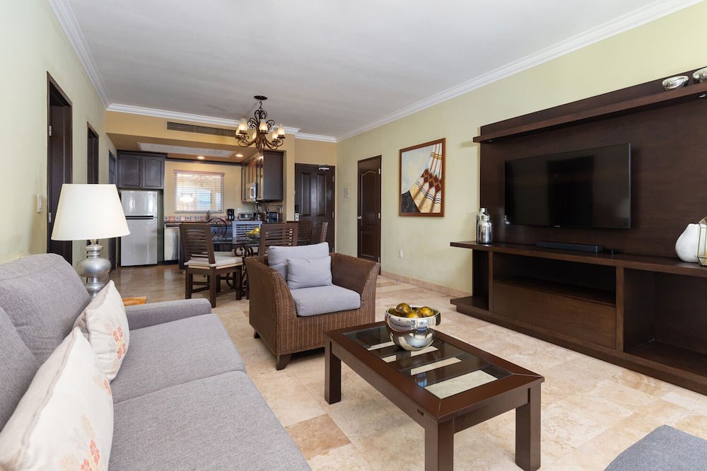 Photo of Livingroom in Flamingos